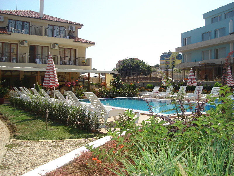 Family Hotel Muses Sozopol Exterior photo